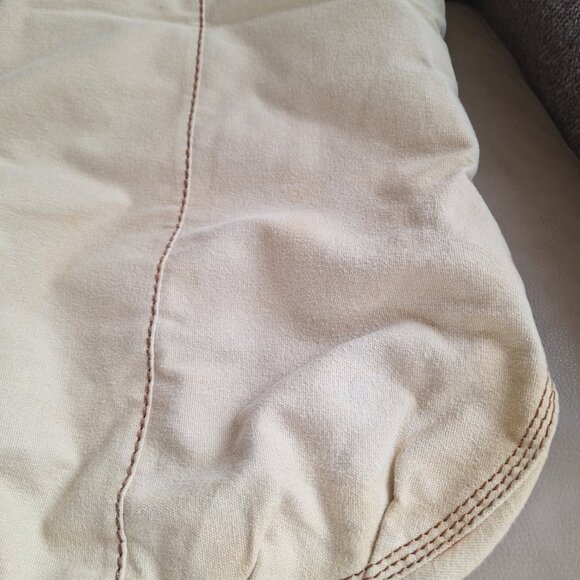 Lucky Brand Cream and Brown Shoulder Bag with Adjustable Straps - Picture 11 of 12